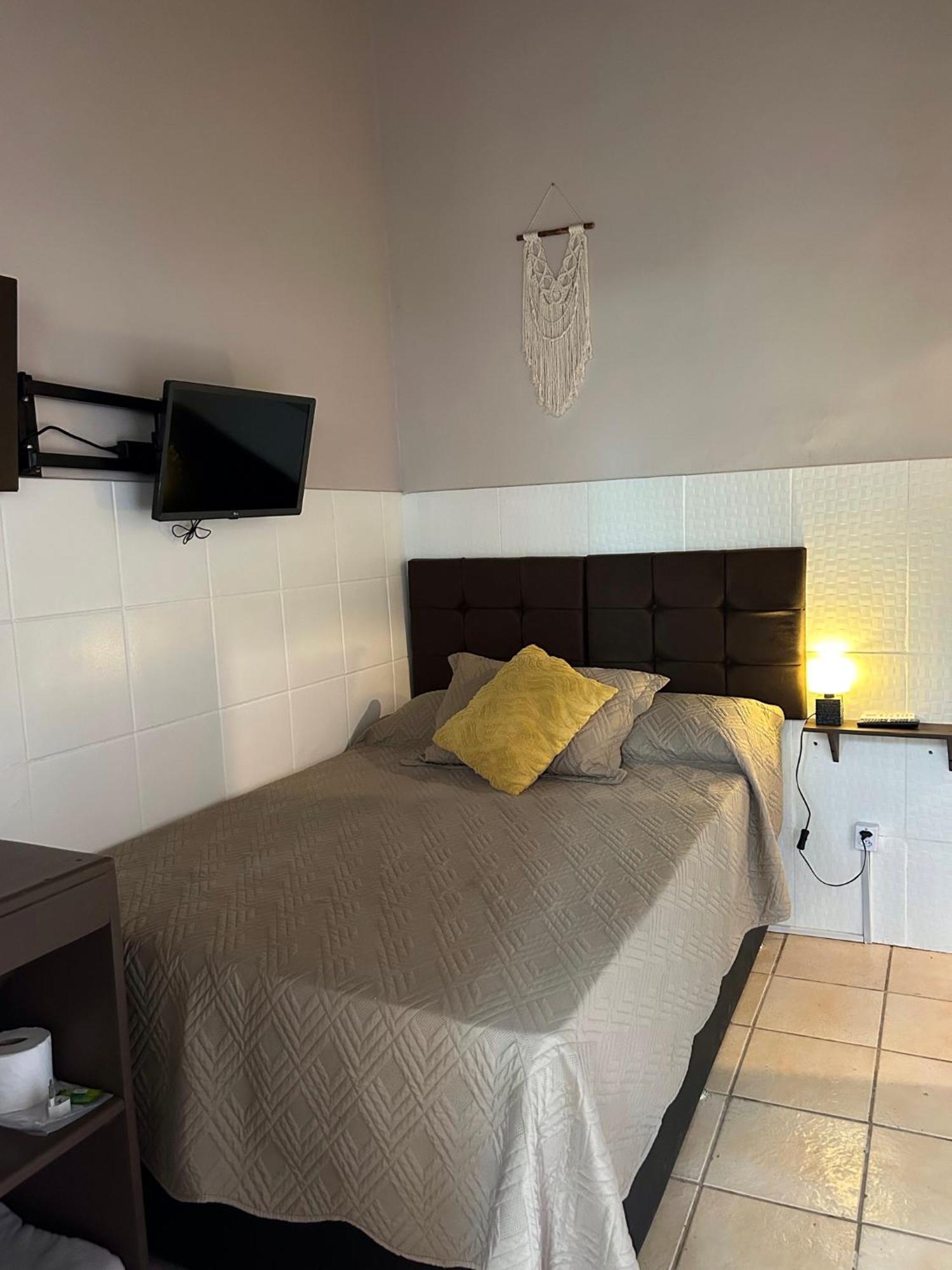 Coco Suites Vila do Abraao Bagian luar foto