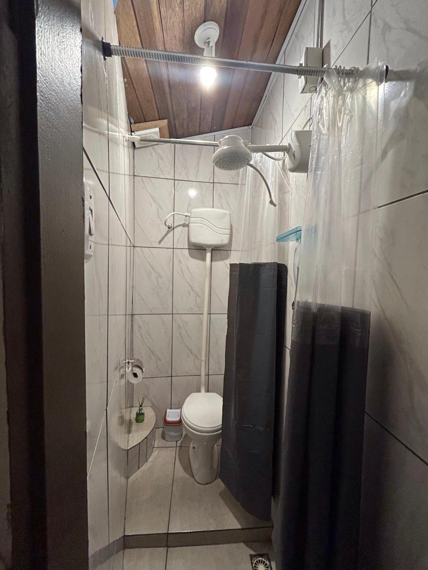 Coco Suites Vila do Abraao Bagian luar foto
