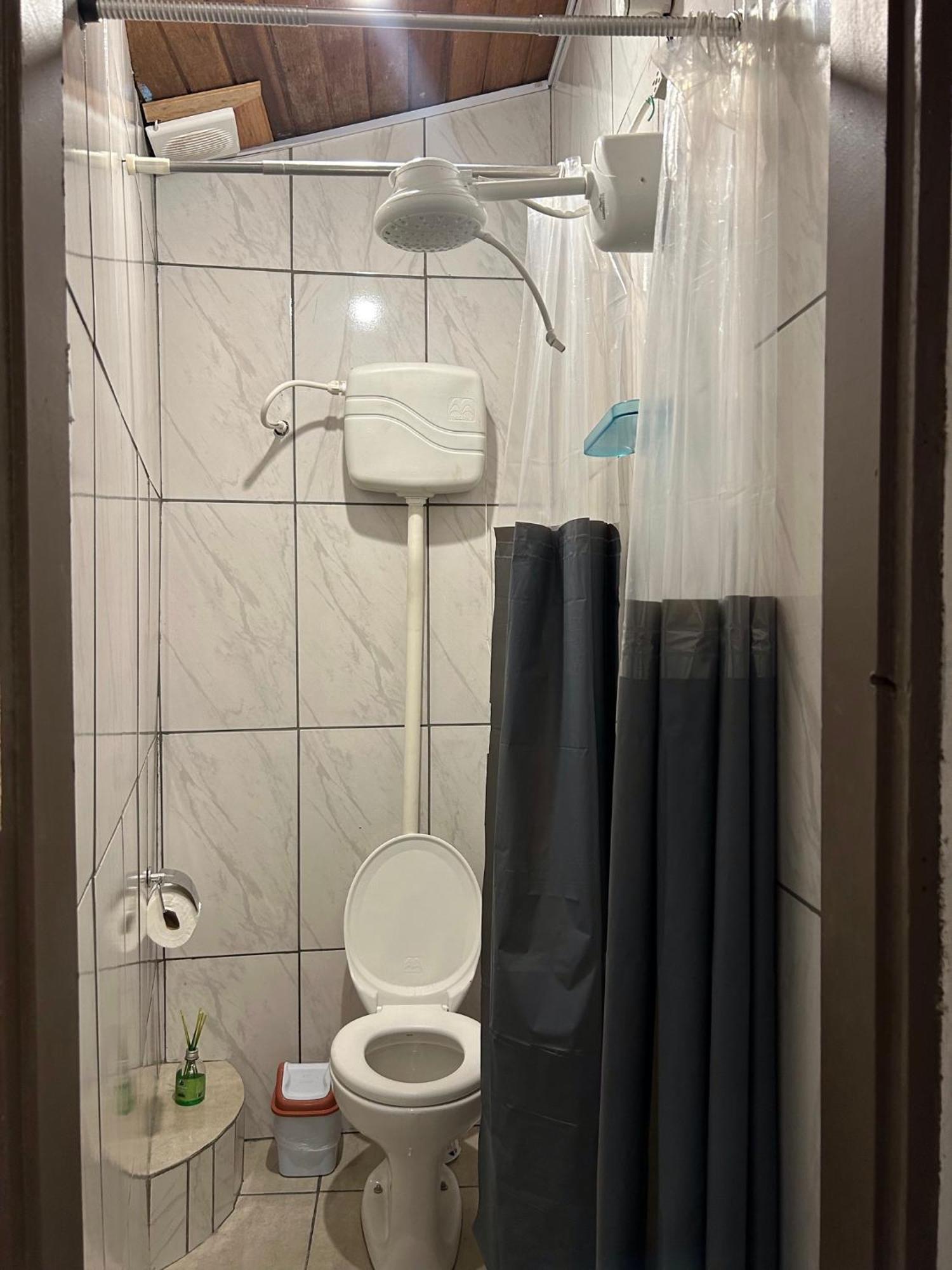 Coco Suites Vila do Abraao Bagian luar foto